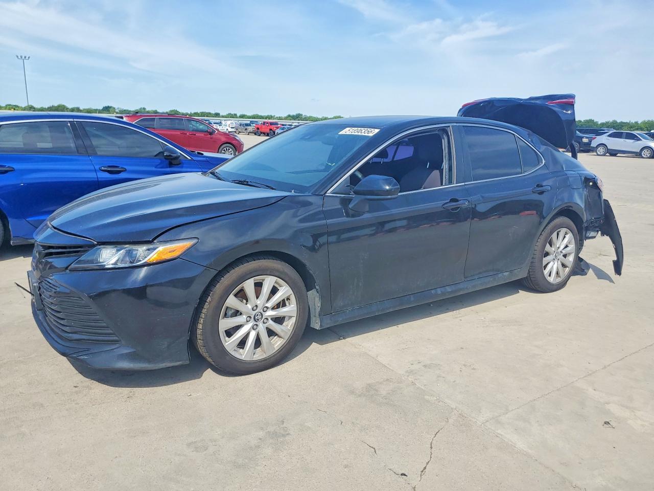 Salvage Toyota Camry Image