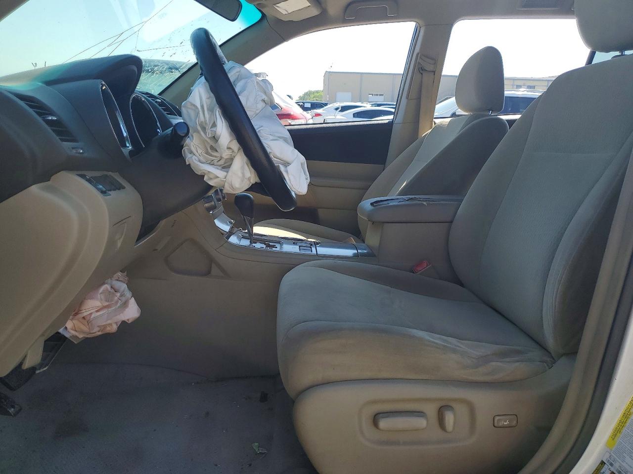 Toyota Highlander Base