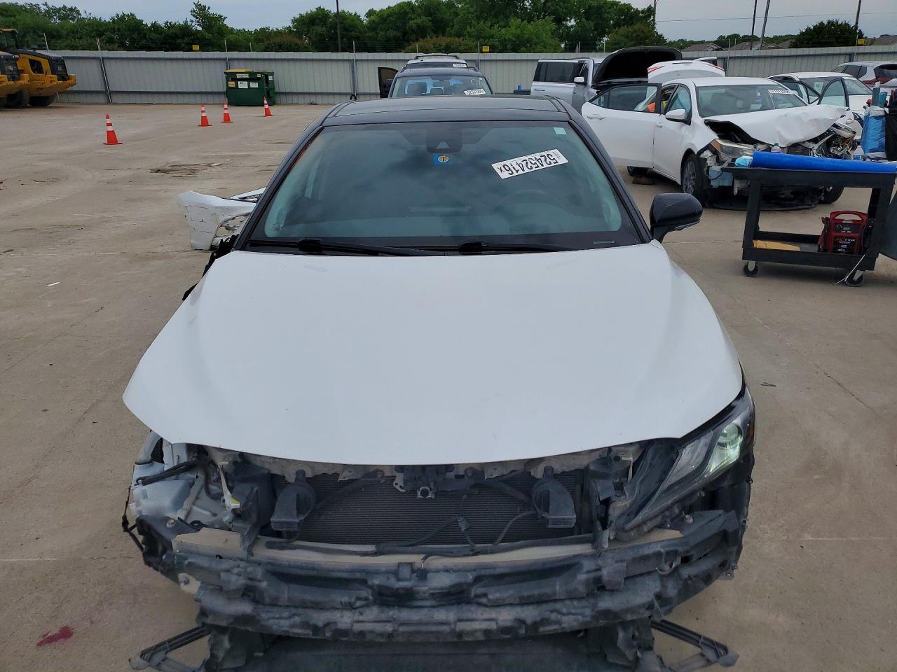 Toyota Camry Xse V6