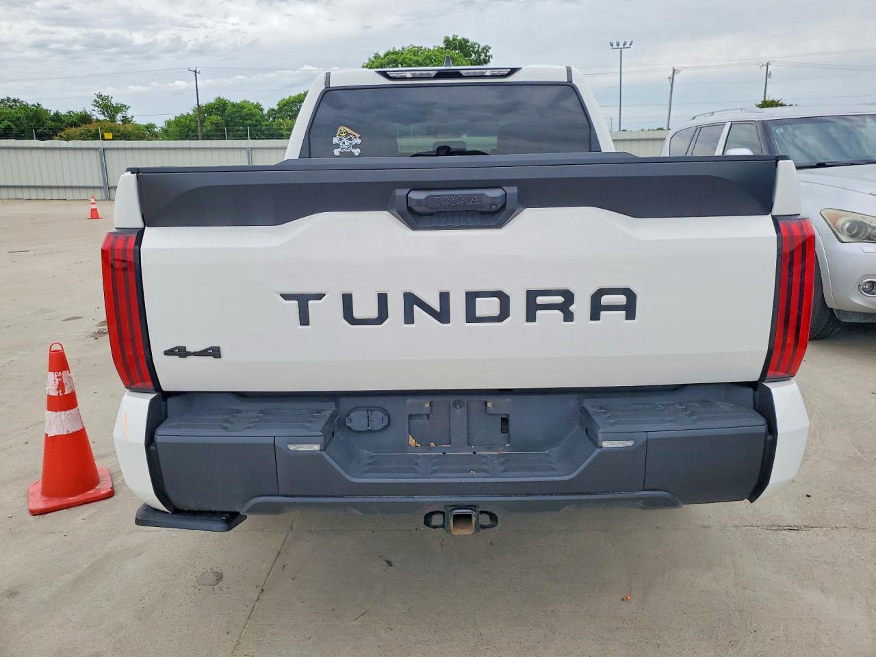 Toyota Tundra Sr5