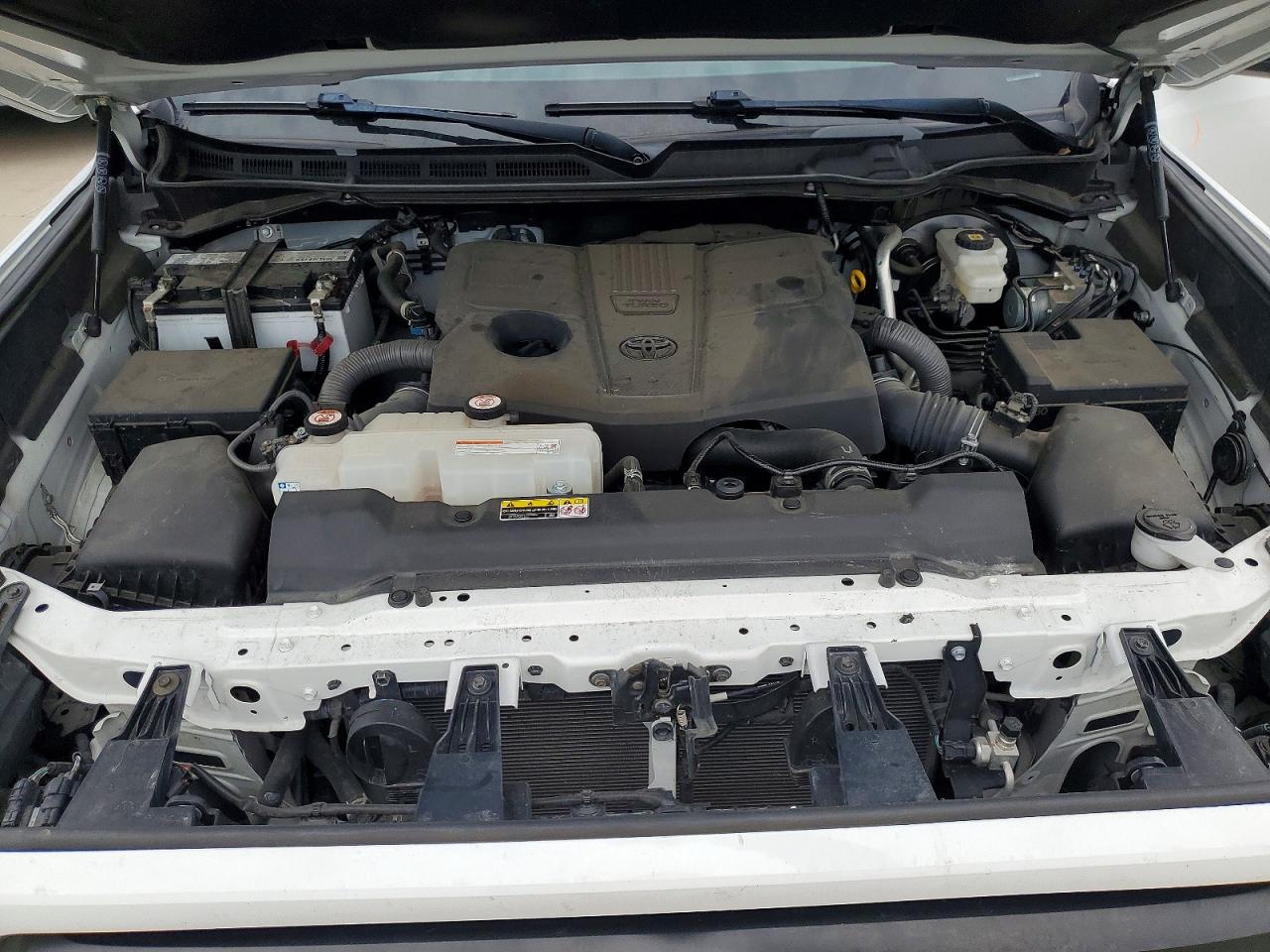 Toyota Tundra Sr5