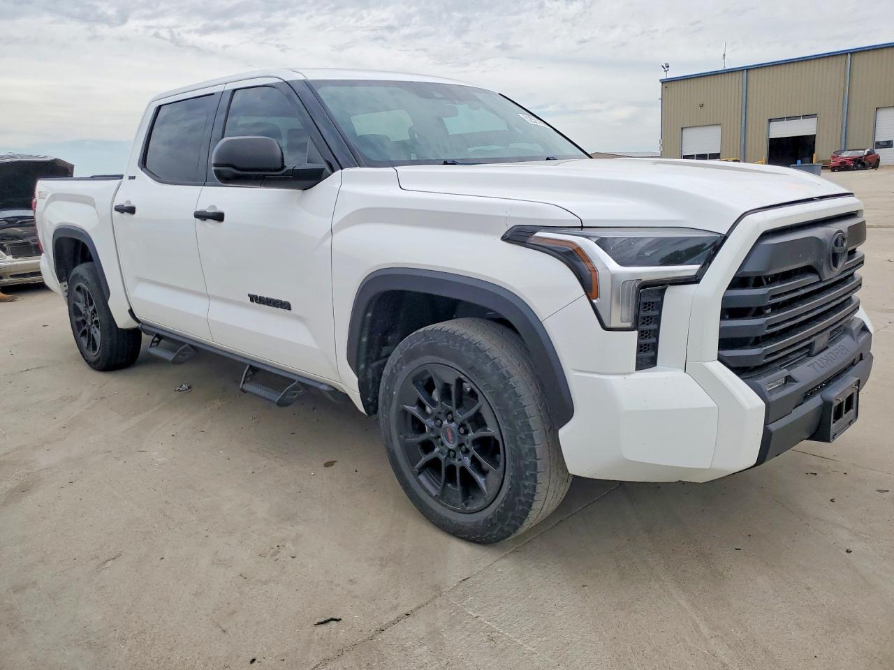 Toyota Tundra Sr5