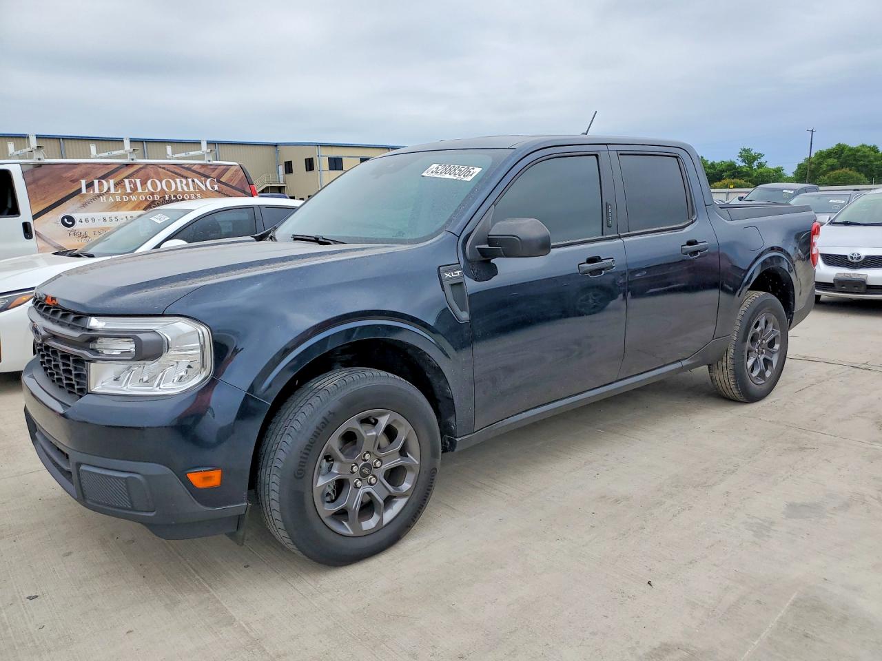 Salvage Ford Maverick Image