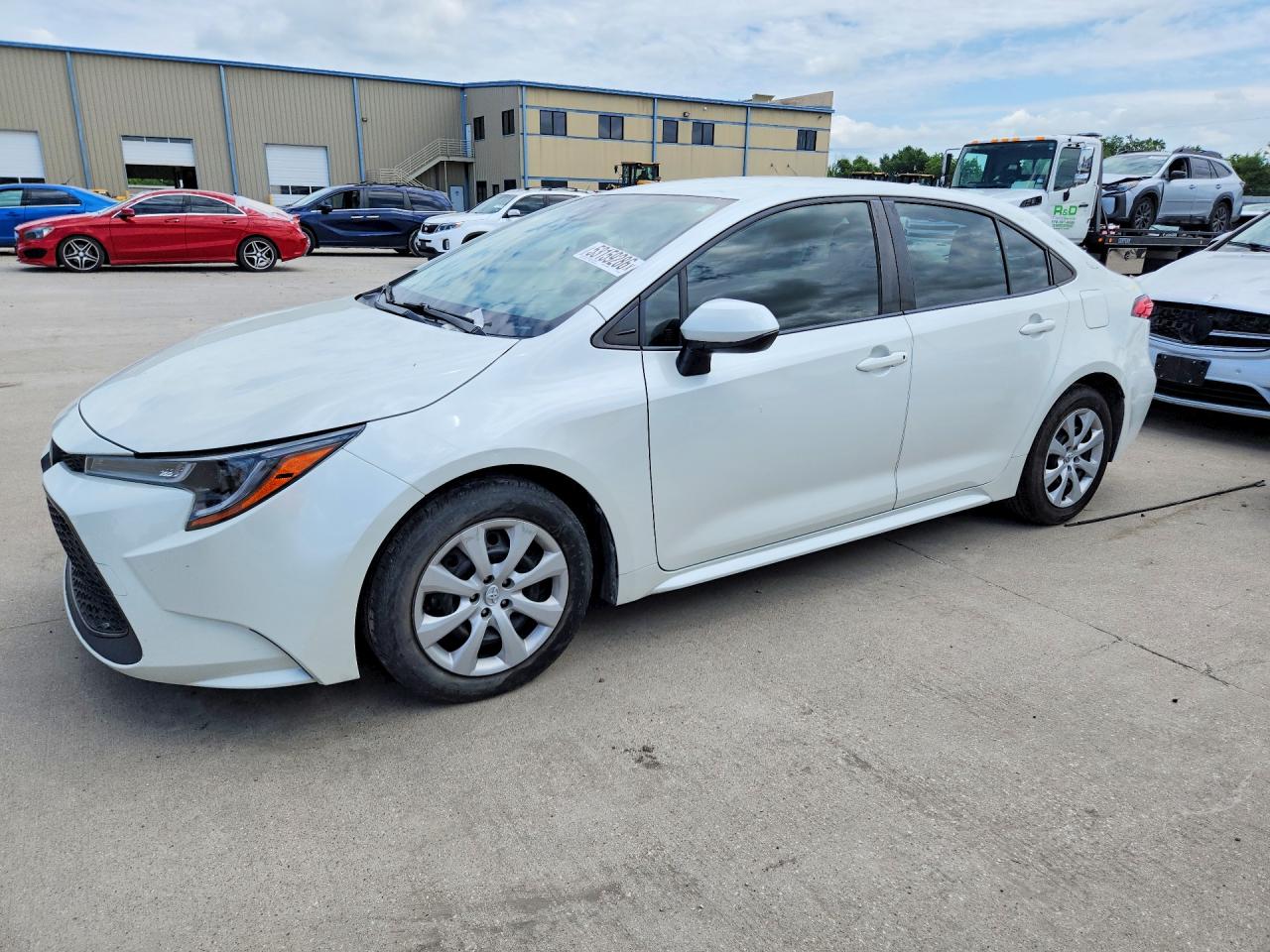 Salvage Toyota Corolla Image