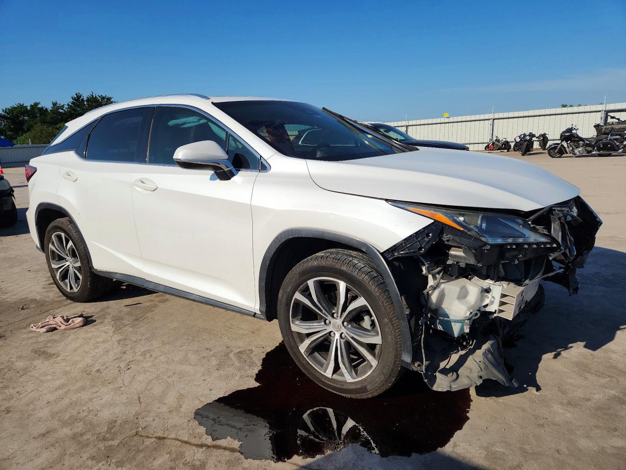 Lexus RX Base