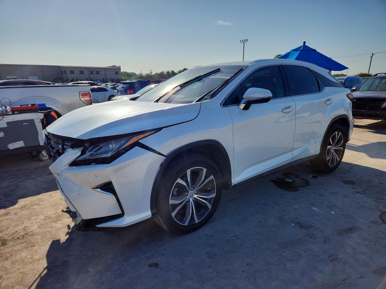 Salvage Lexus RX Image