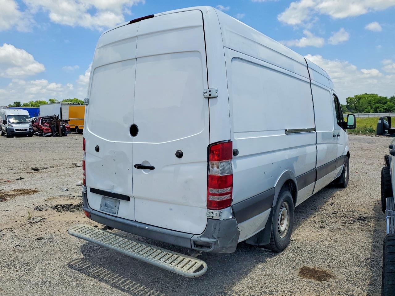 Mercedes-Benz Sprinter 2500
