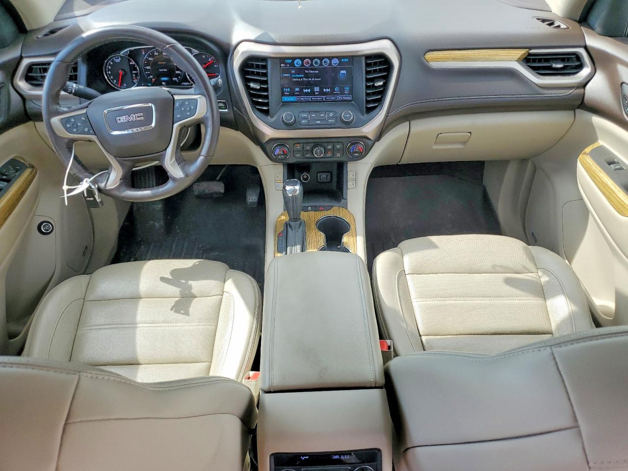 GMC Acadia Denali