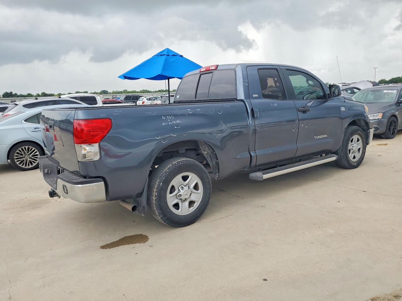 Toyota Tundra Sr5