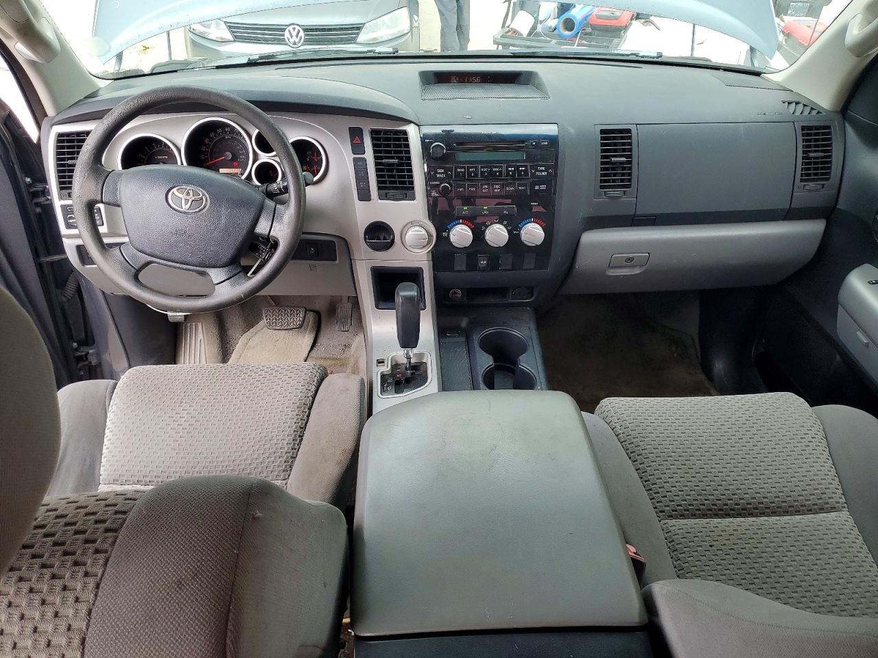 Toyota Tundra Sr5