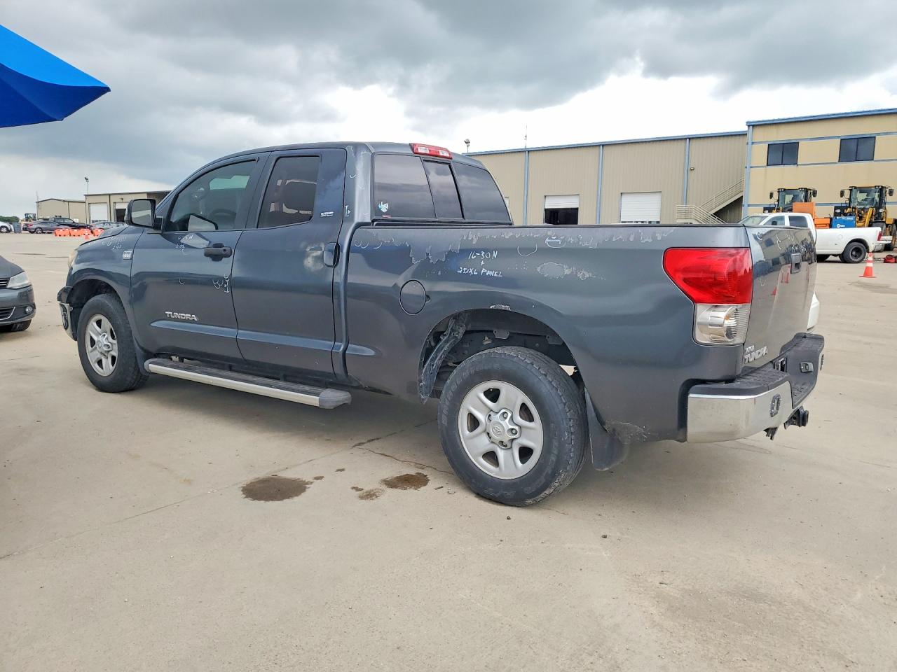 Toyota Tundra Sr5