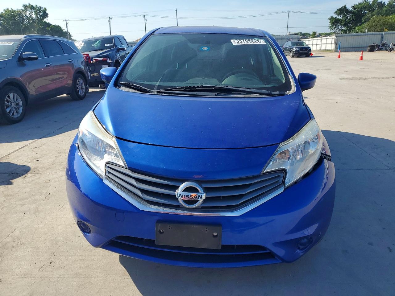 Nissan Versa Sv