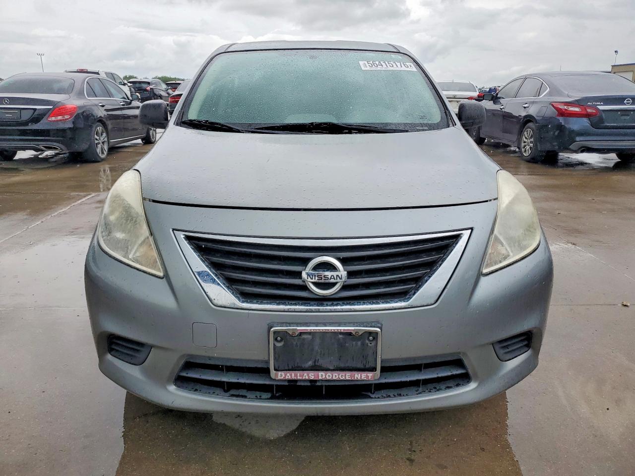 Nissan Versa 1.6 S