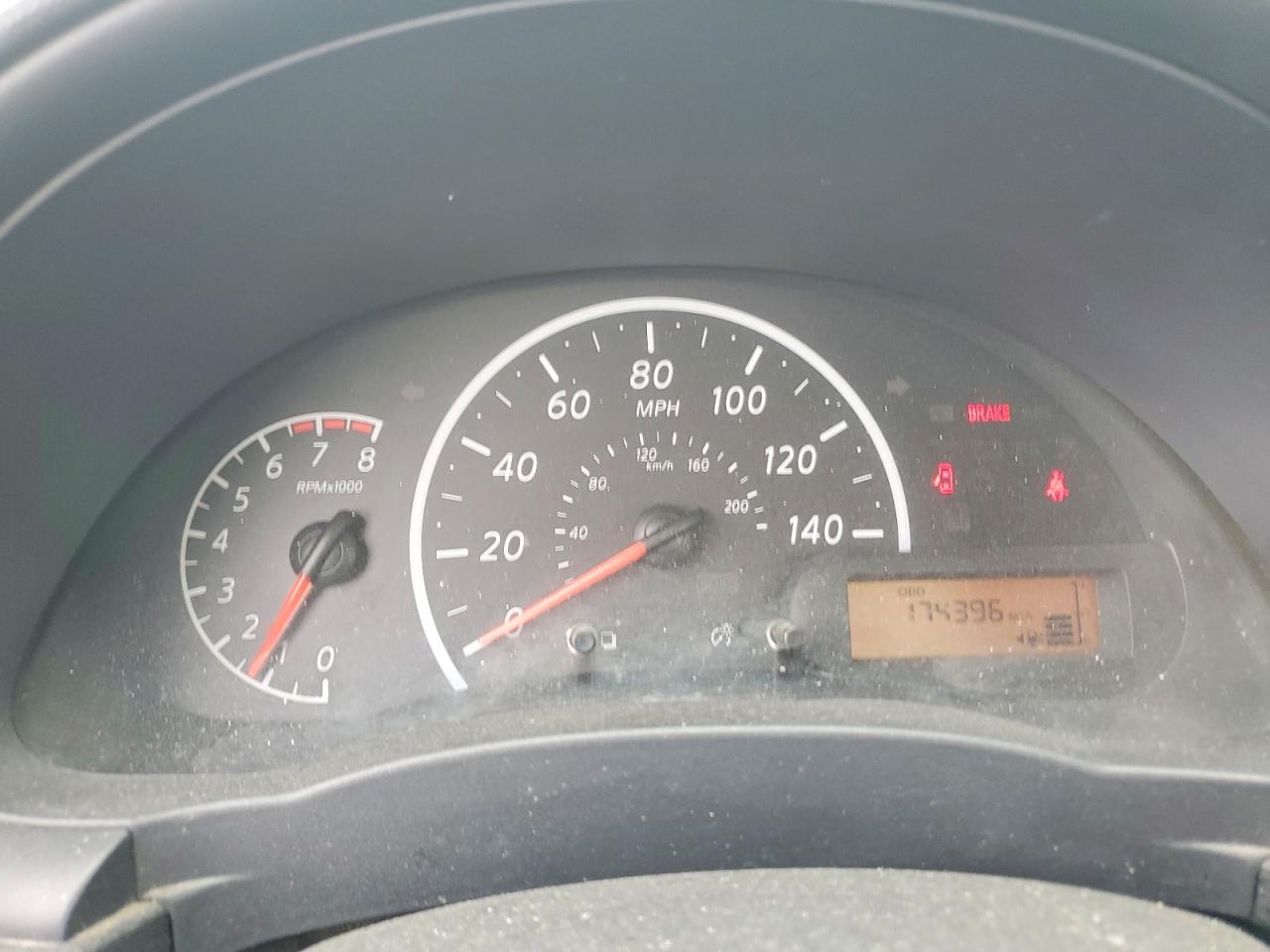 Nissan Versa 1.6 S