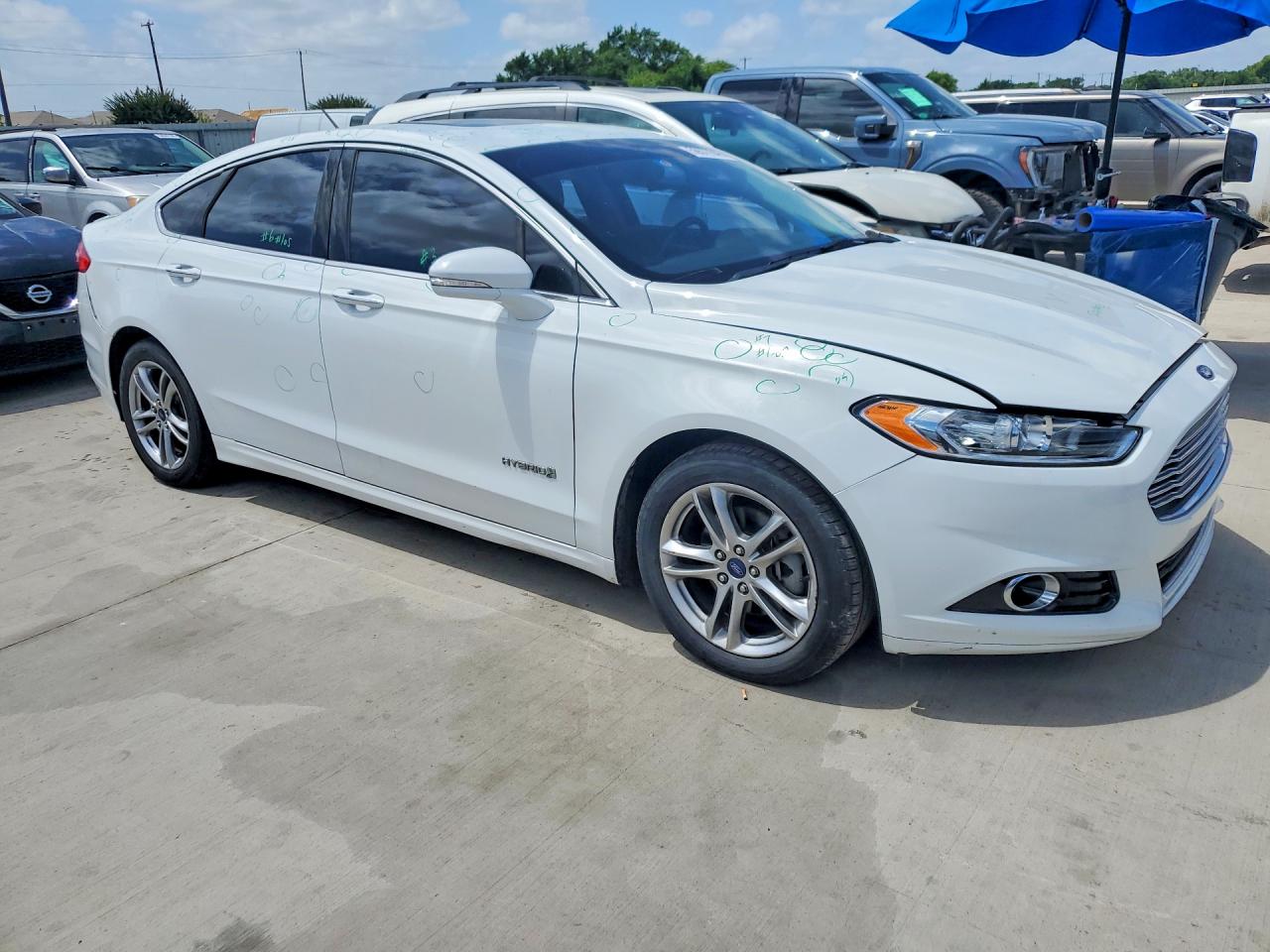 Ford Fusion Titanium Hev