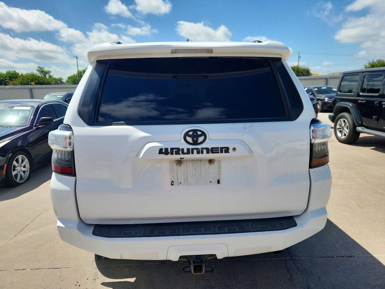 Toyota 4Runner Sr5