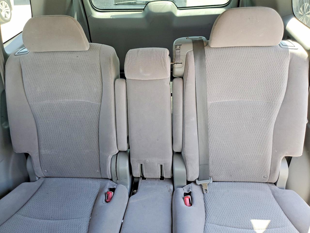Toyota Highlander Base