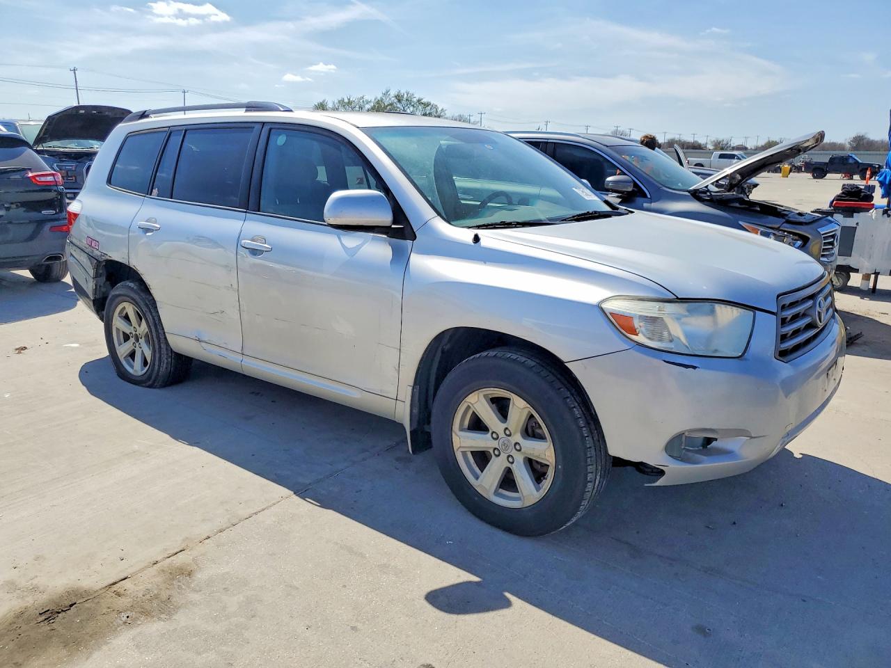 Toyota Highlander Base