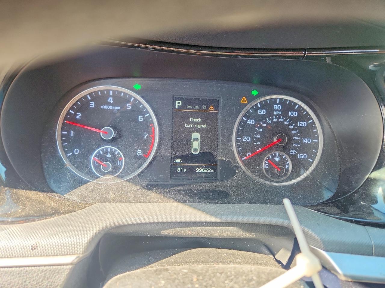Kia K5 Lxs