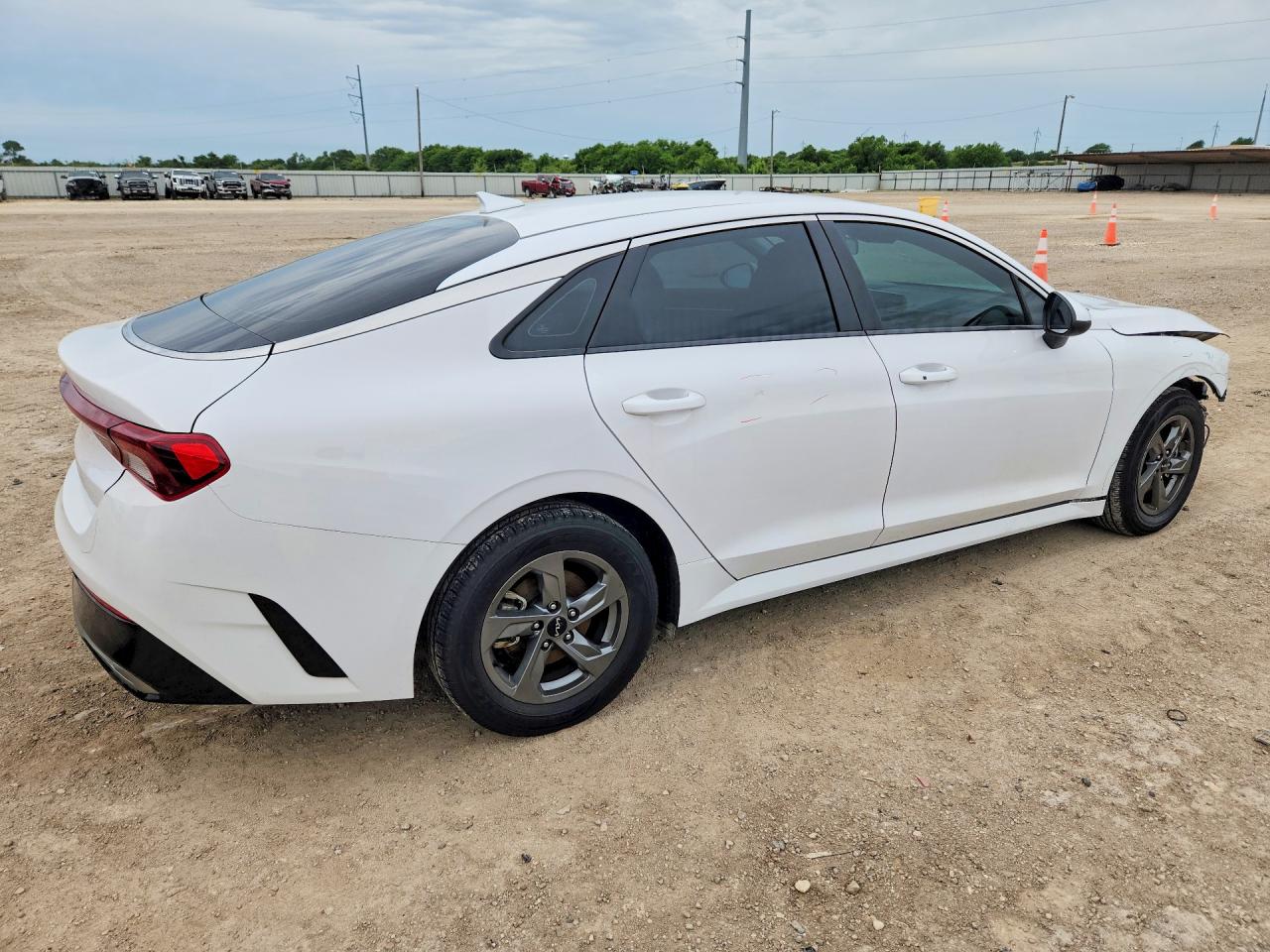 Kia K5 Lxs