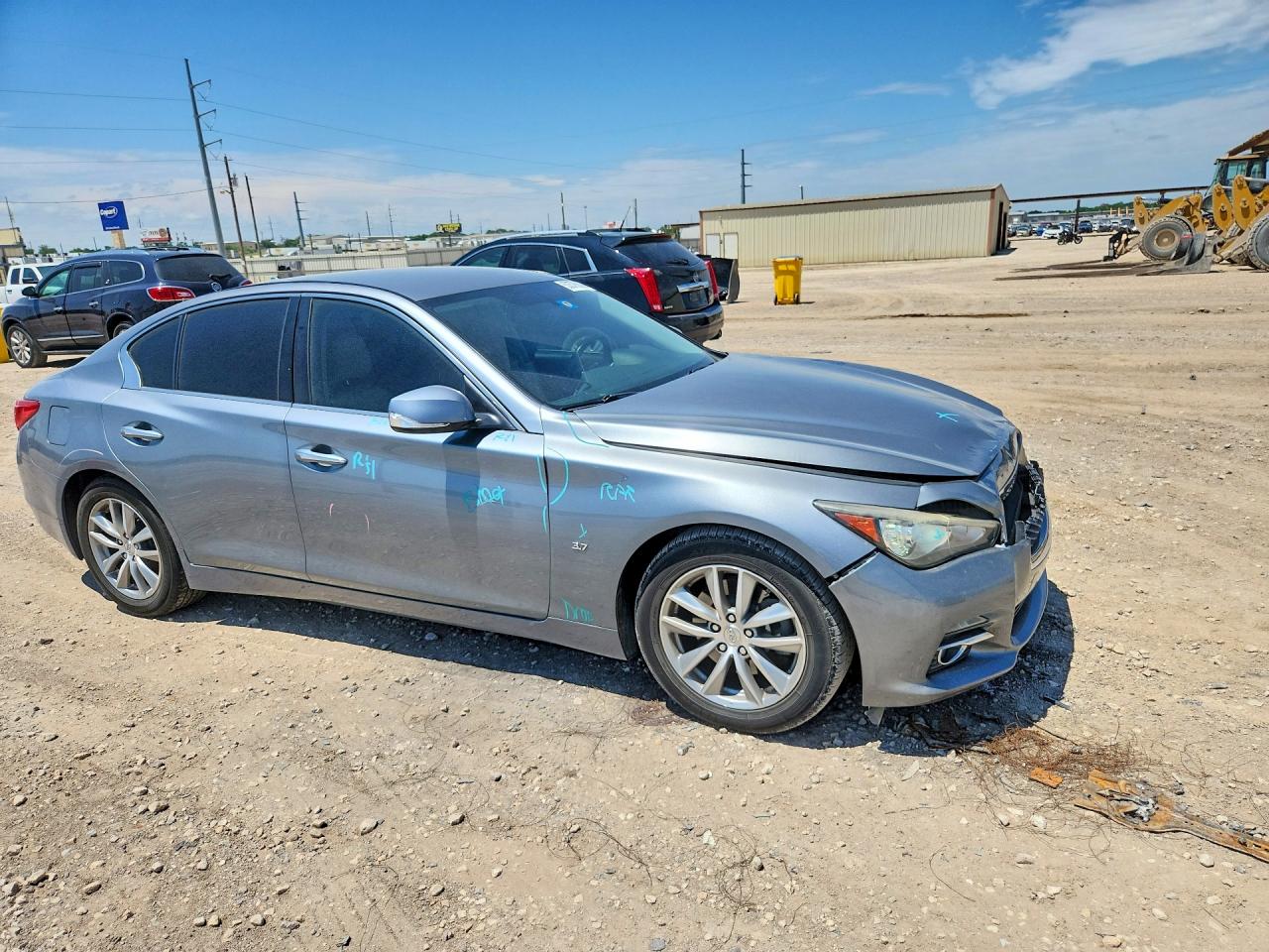 INFINITI Q50 Base