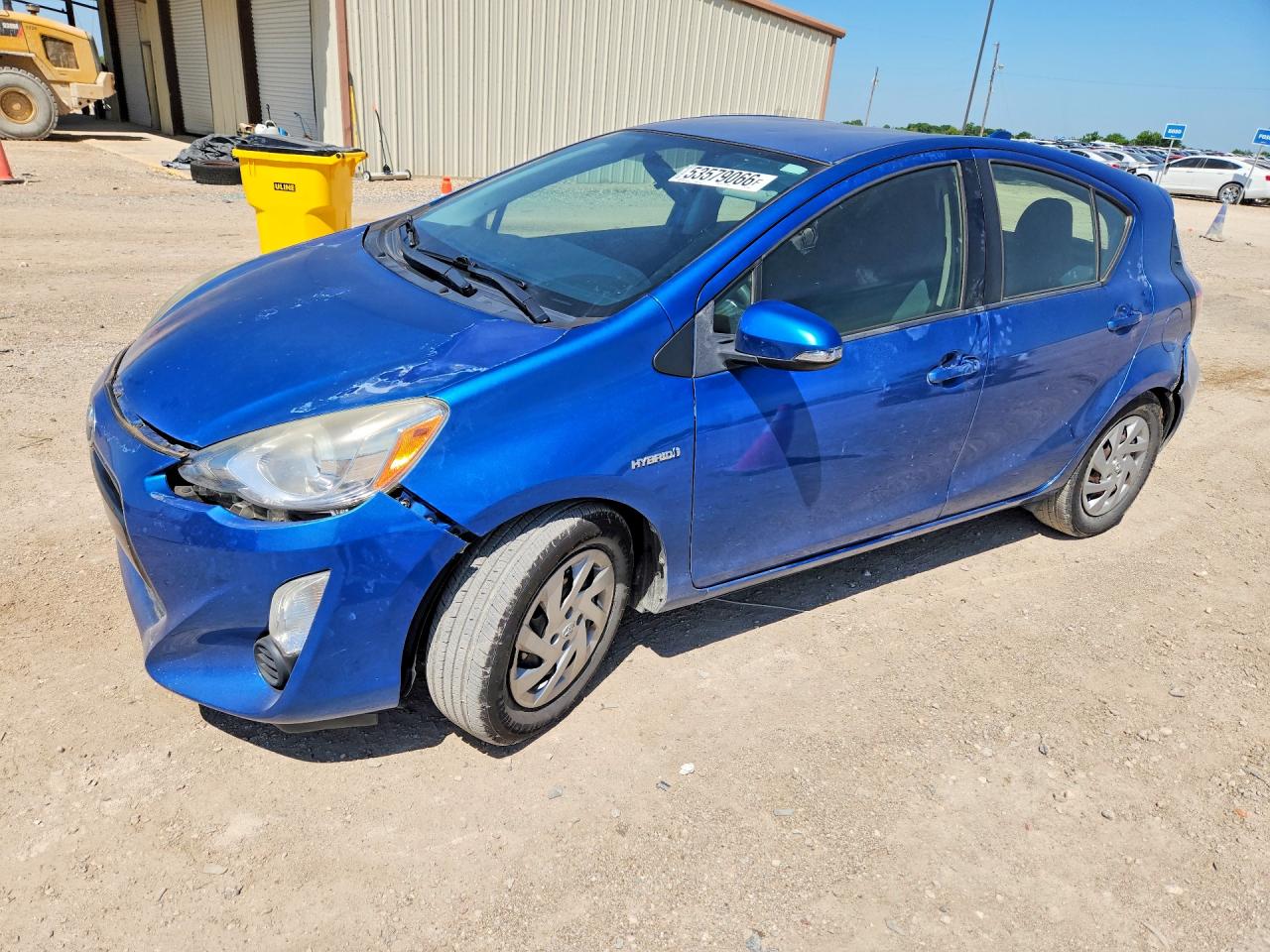 Salvage Toyota Prius Image
