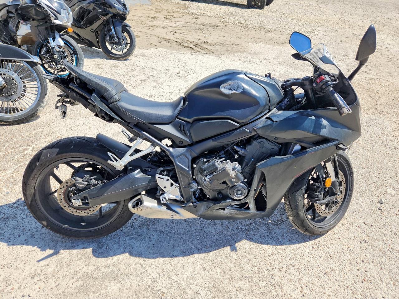 Salvage Honda Cbr Cycle Image
