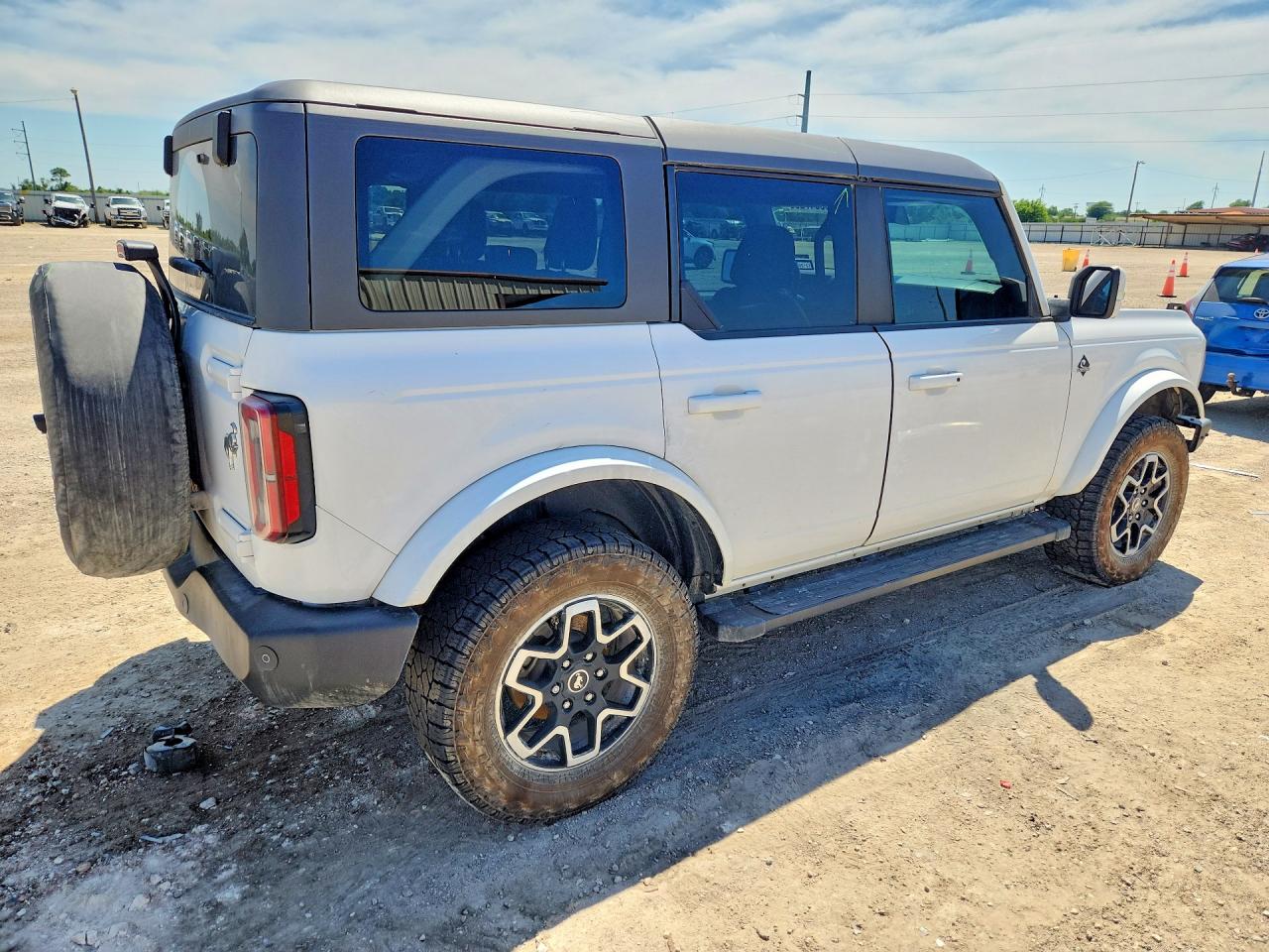 Ford Bronco Base