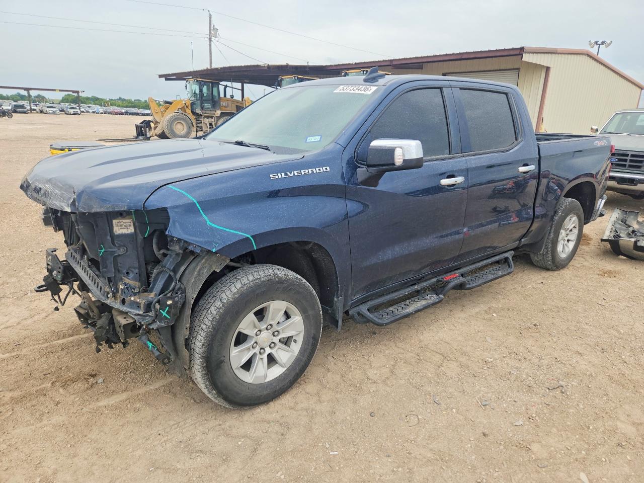 Salvage Chevrolet Silverado Image