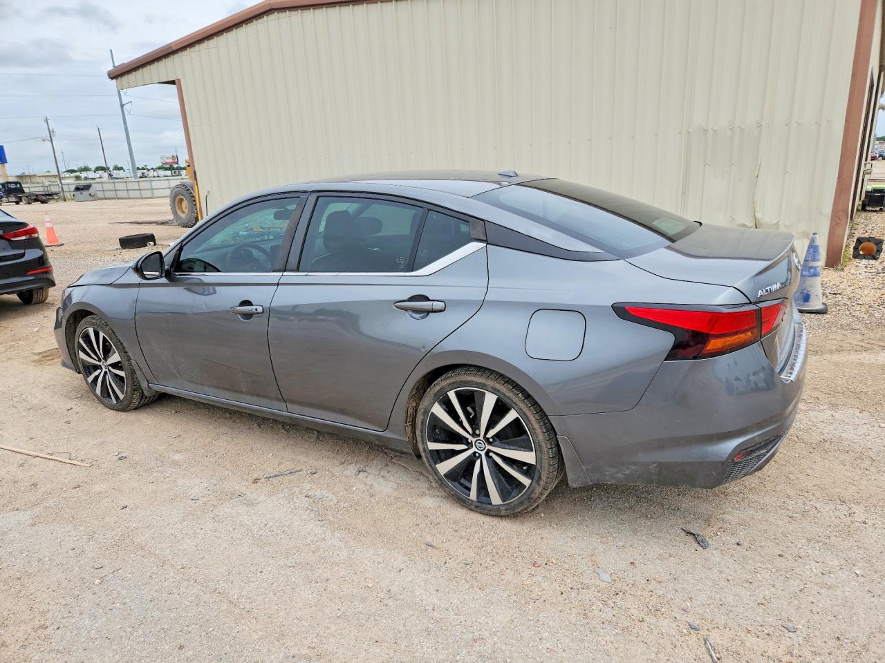 Nissan Altima Sr