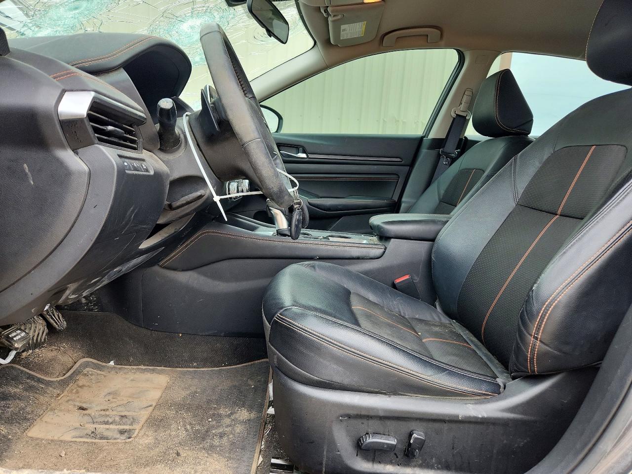 Nissan Altima Sr