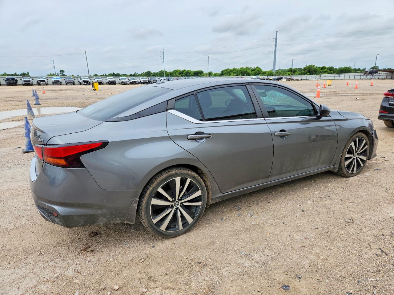 Nissan Altima Sr