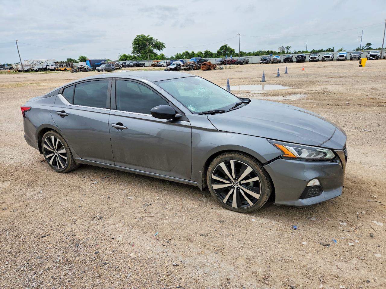 Nissan Altima Sr