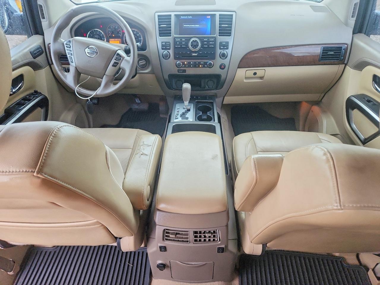Nissan Armada Platinum