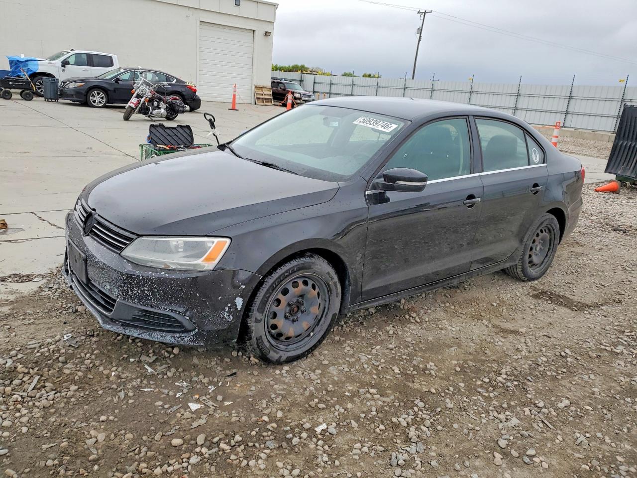 Salvage Volkswagen Jetta Image