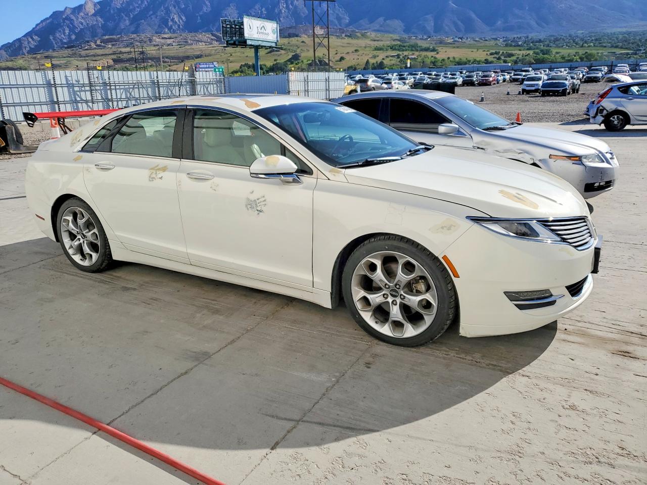 Lincoln MKZ
