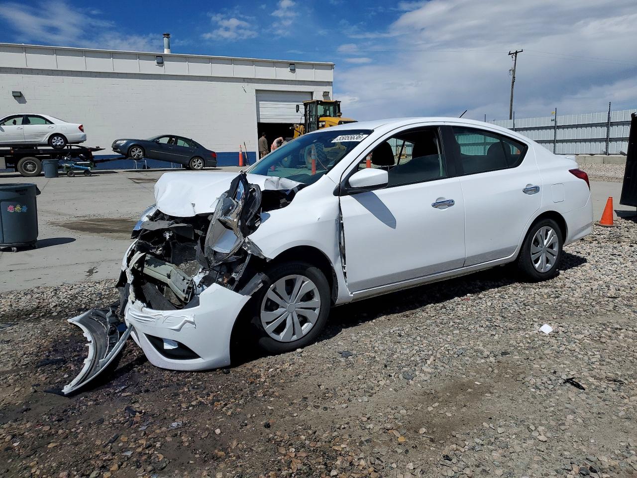 Salvage Nissan Versa Image