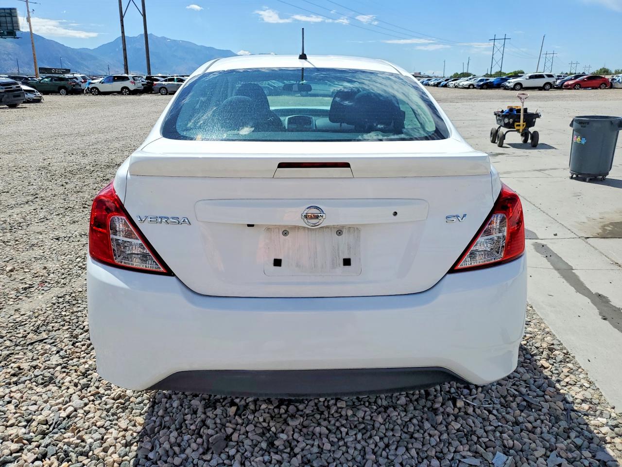 Nissan Versa Sv
