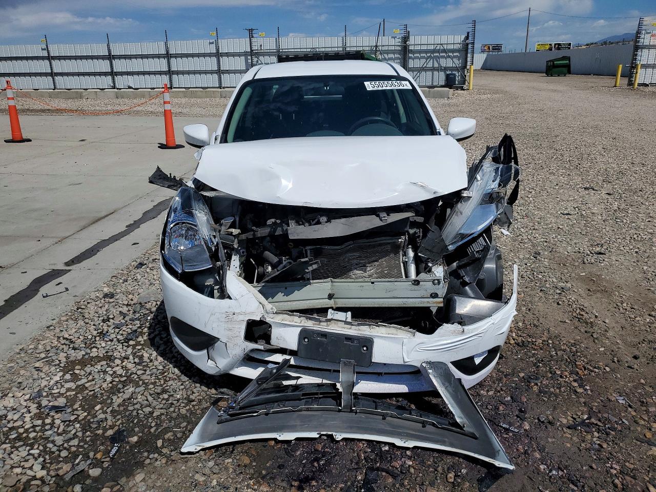 Nissan Versa Sv