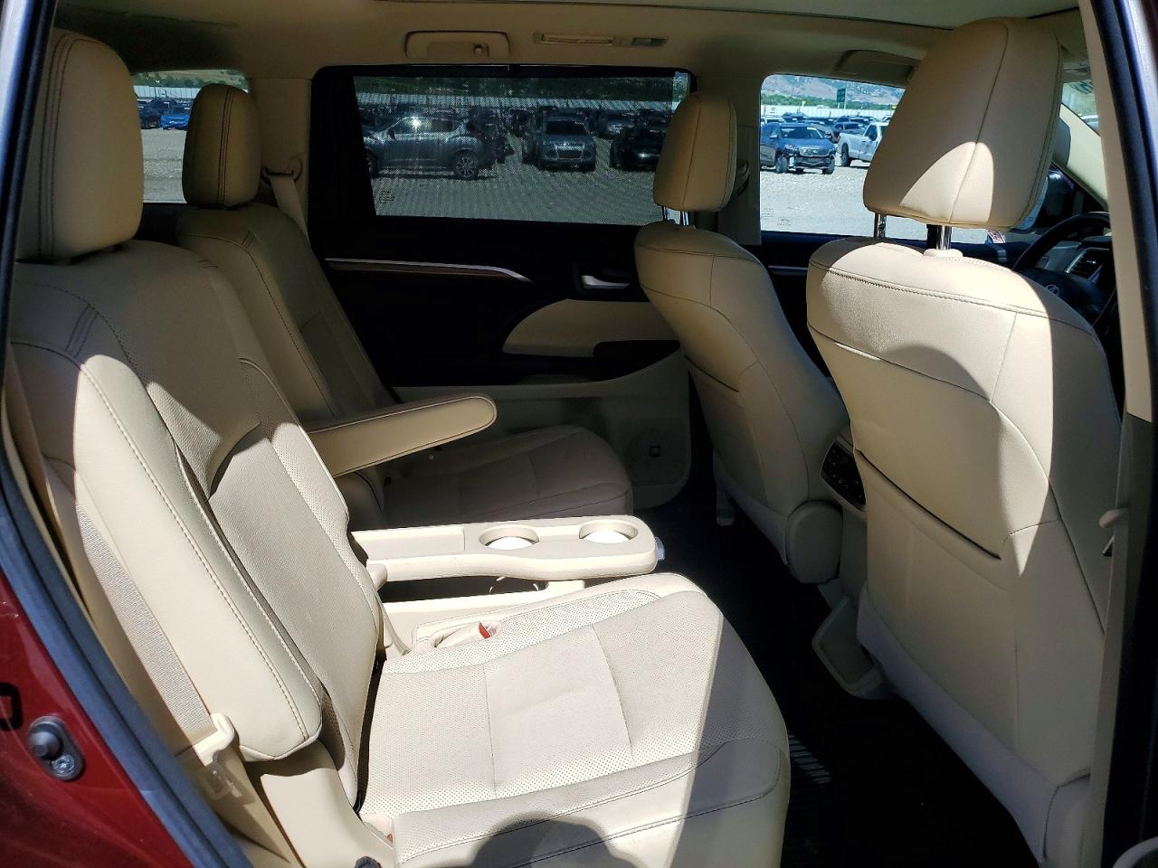 Toyota Highlander Limited Platinum