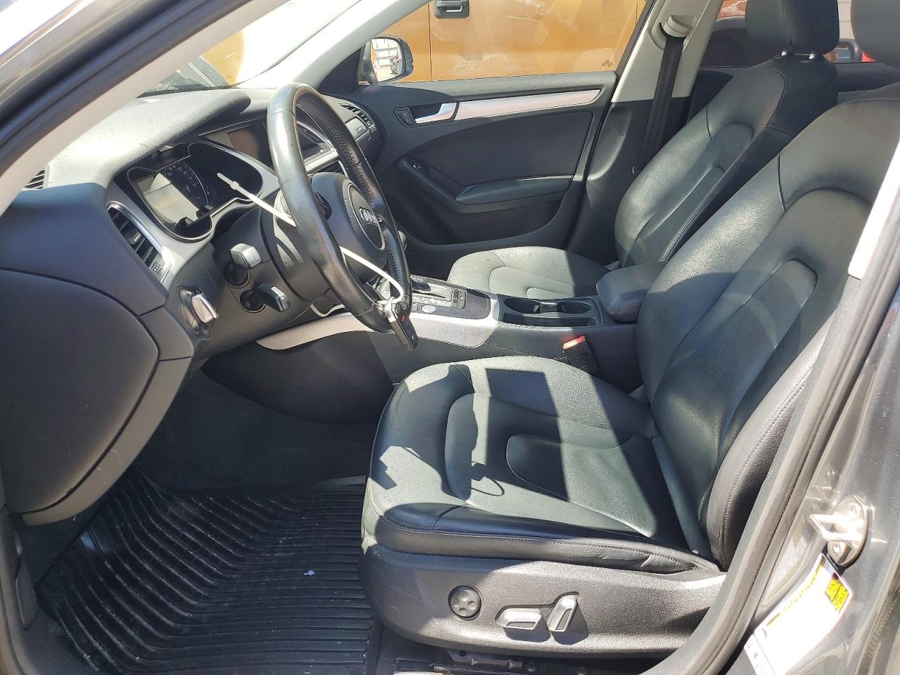 Audi A4 Premium Plus S-line