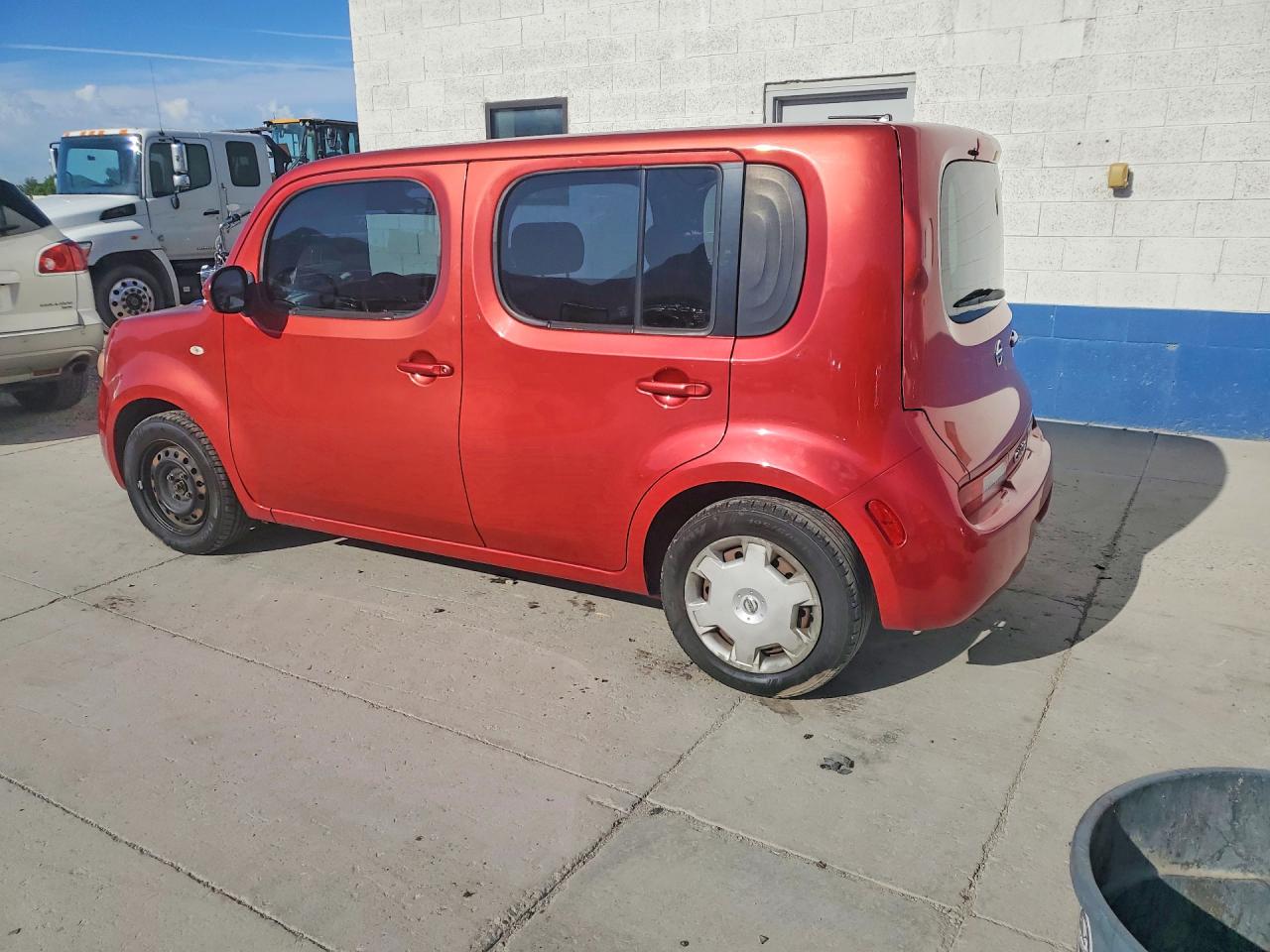 Nissan cube 1.8
