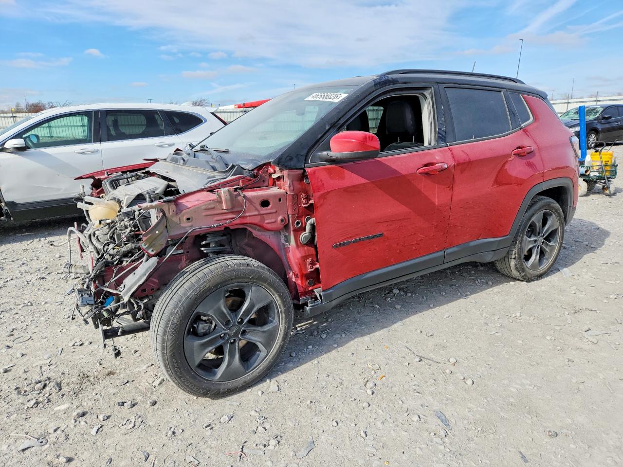 Salvage Jeep Compass Image