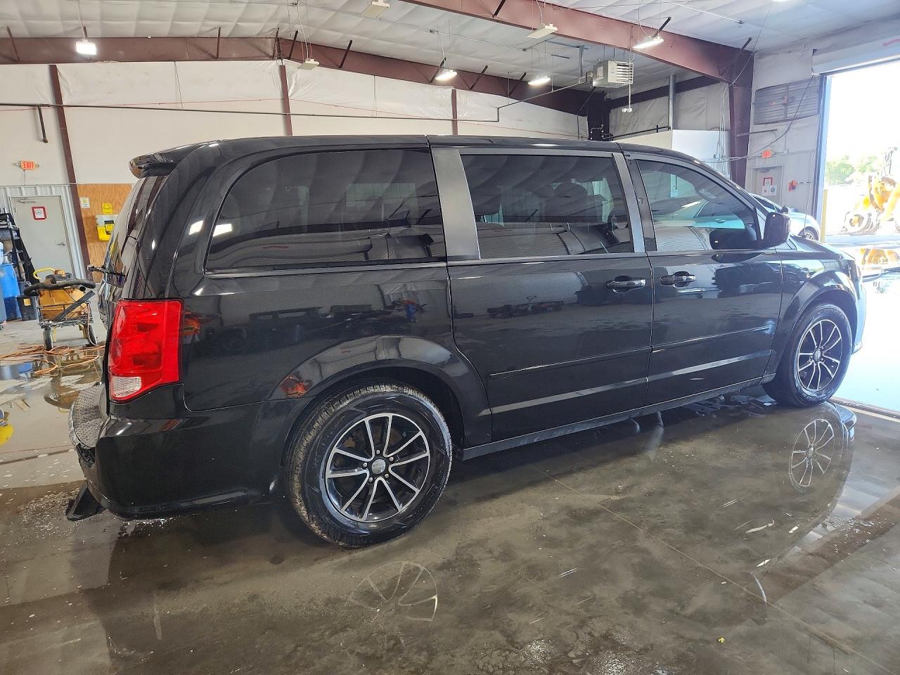 Dodge Caravan R
