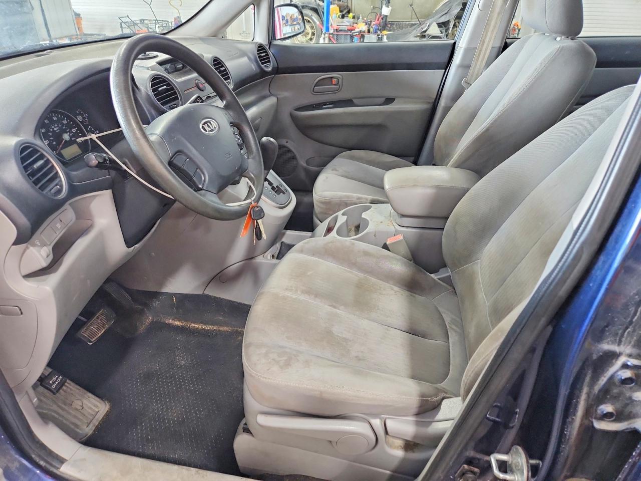 Kia Rondo Lx