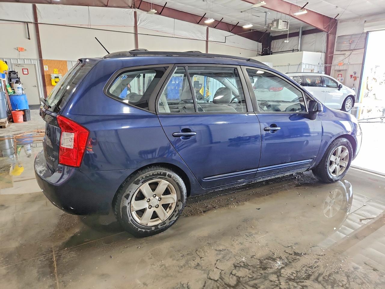 Kia Rondo Lx