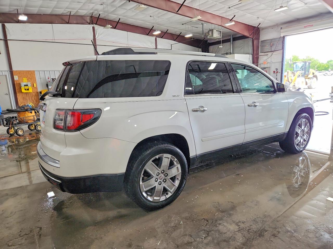 GMC Acadia Slt-2
