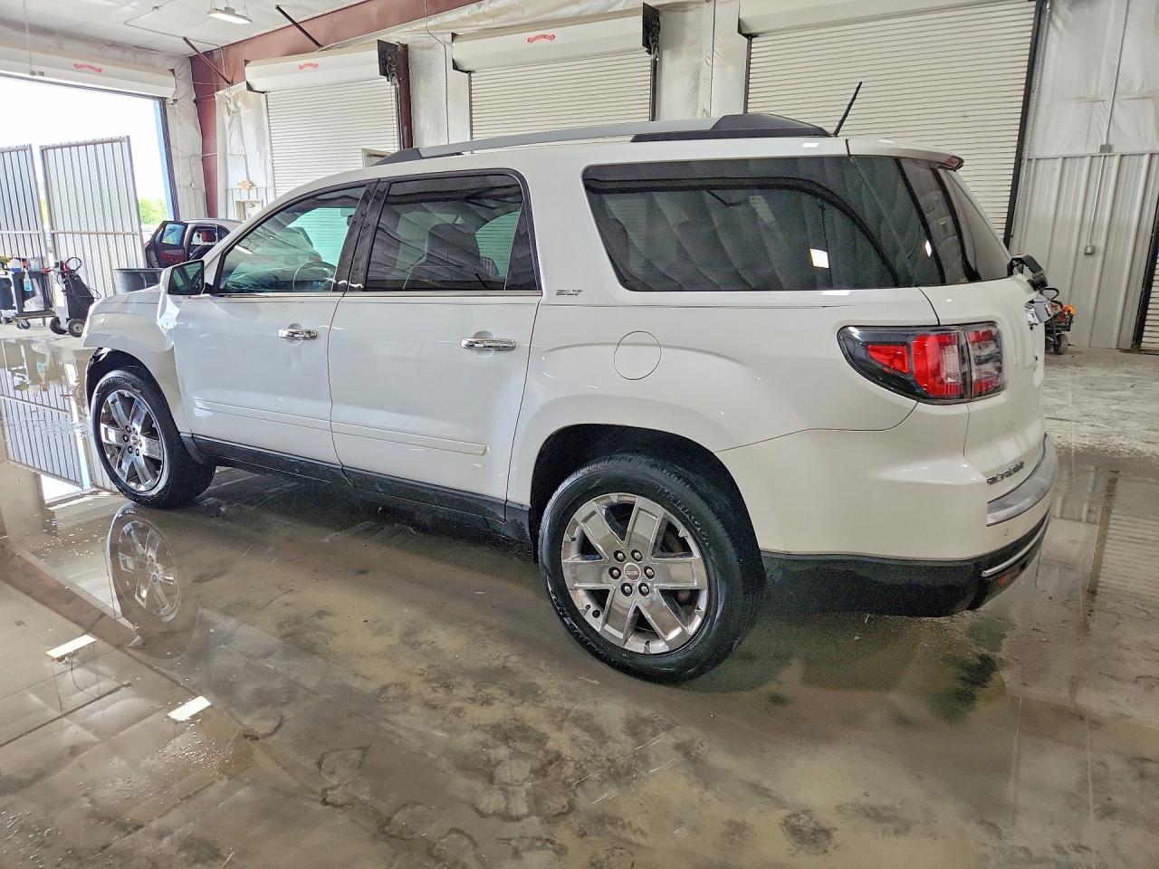 GMC Acadia Slt-2