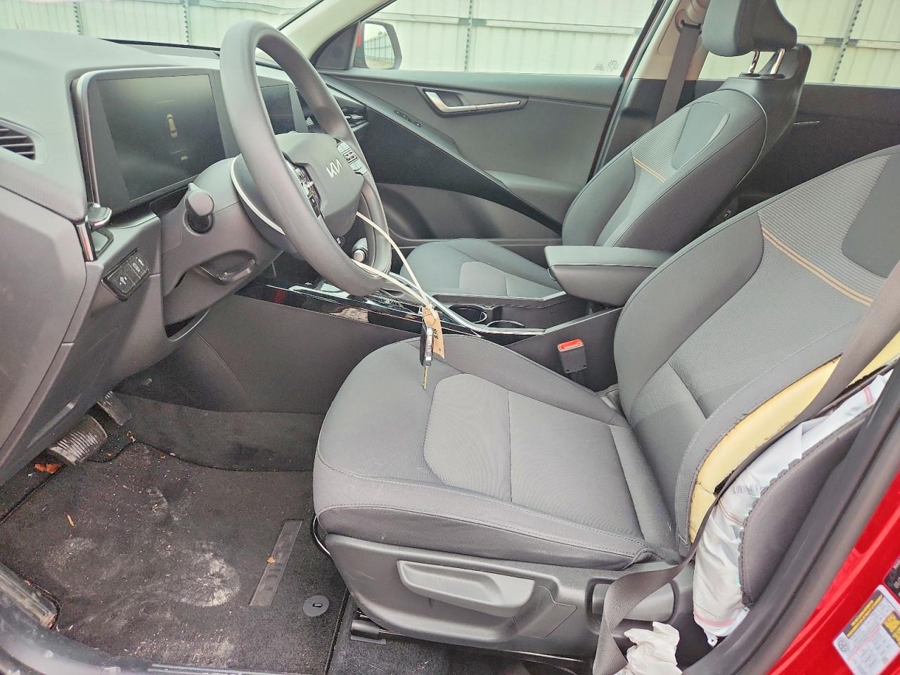 Kia Niro Lx