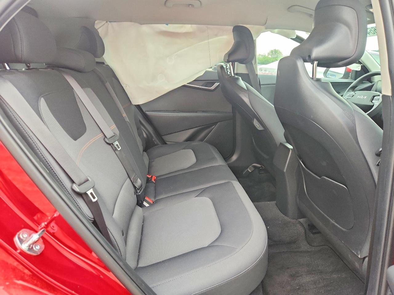 Kia Niro Lx